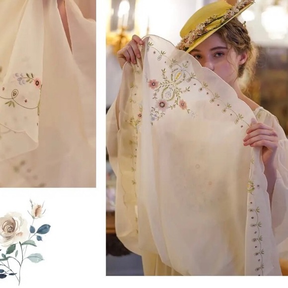 Laura Jeanette 🌷 Victorian Dress & Robe Set.      1Small & 1Medium - Picture 4 of 12